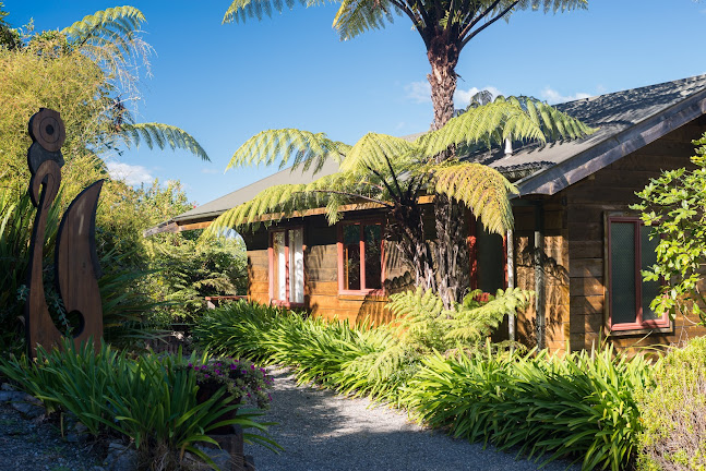 Abel Tasman Ocean View Chalets