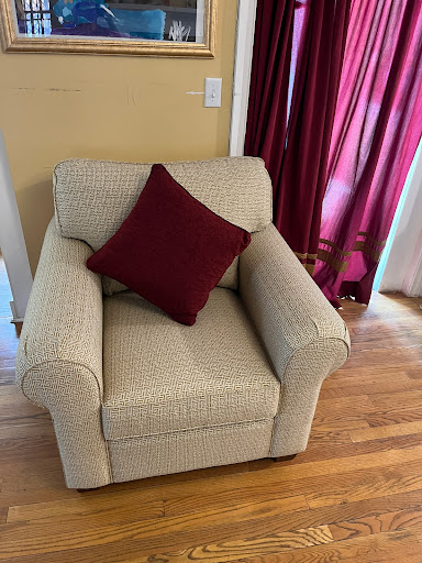 Furniture Wholesaler «All About Furniture», reviews and photos, 5301 Jackson Rd, Ann Arbor, MI 48103, USA