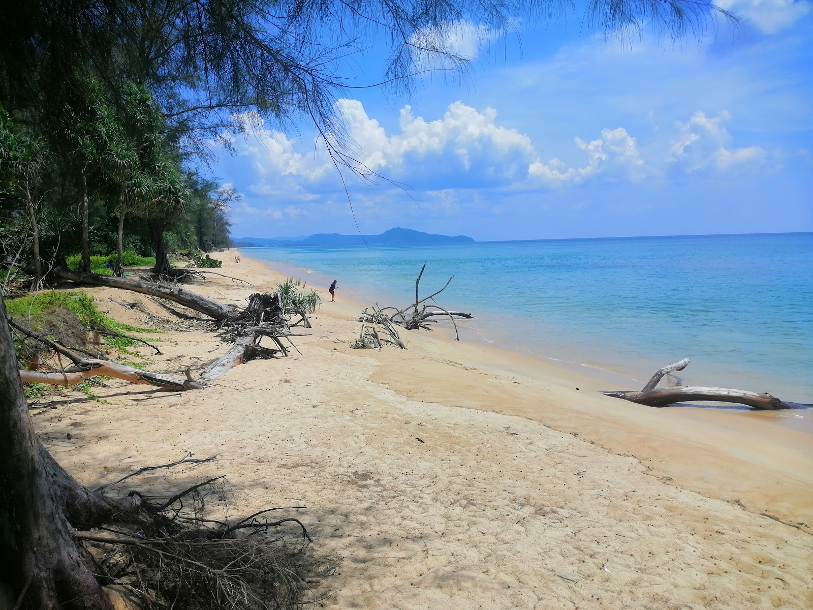 Zdjęcie Sai Kaew Beach położony w naturalnym obszarze