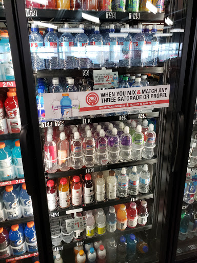 Convenience Store «Kum & Go», reviews and photos, 1605 E Kearney St, Springfield, MO 65803, USA