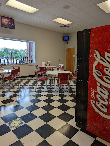 Antique Store «Cackleberry Farm Antique Mall», reviews and photos, 3371 Lincoln Hwy, Paradise, PA 17562, USA