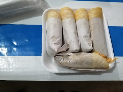 Taqueria Vania - Tacos Al Estilo Madrigal, Quesadillas