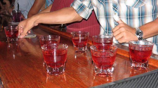 Bar & Grill «Howl at the Moon | Splitsville Luxury Lanes», reviews and photos, 220 Patriot Pl, Foxborough, MA 02035, USA