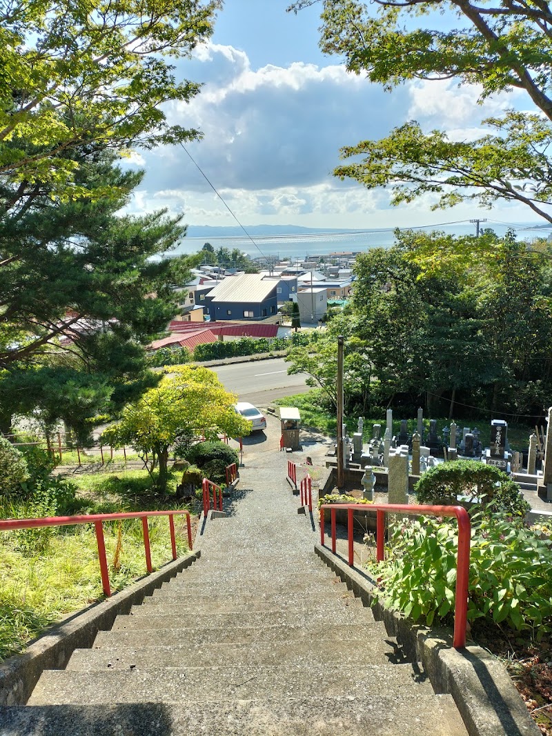 龍本寺