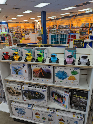 Outlet Mall «Tanger Outlet Jeffersonville», reviews and photos, 8000 Factory Shops Blvd, Jeffersonville, OH 43128, USA