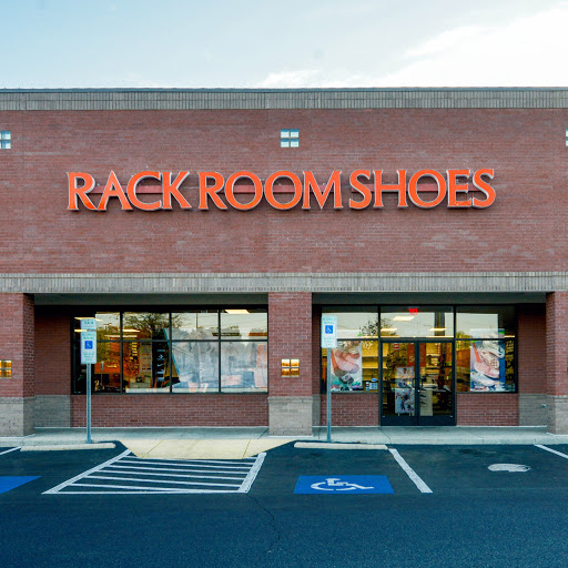 Shoe Store «Rack Room Shoes», reviews and photos, 1819 Matthews Township Pkwy, Matthews, NC 28105, USA