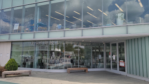 Shopping Mall «Glen Oaks Shopping Center», reviews and photos, 255th St, Glen Oaks, NY 11004, USA