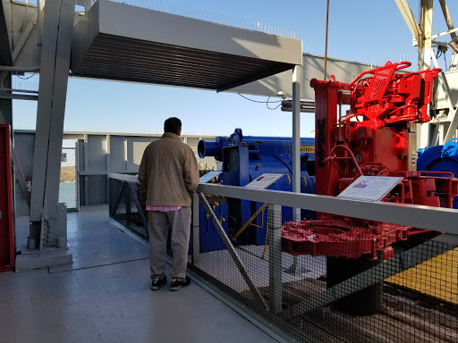 Museum «Ocean Star Offshore Drilling Rig and Museum», reviews and photos, 2002 Wharf Rd, Galveston, TX 77550, USA