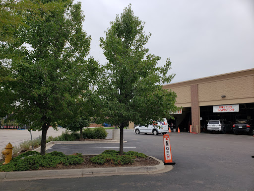 Tire Shop «Discount Tire Store - Littleton, CO», reviews and photos, 2307 W Belleview Ave, Littleton, CO 80120, USA
