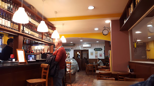 TAPAS BAR - RESTAURANT en Palau-solità i Plegamans