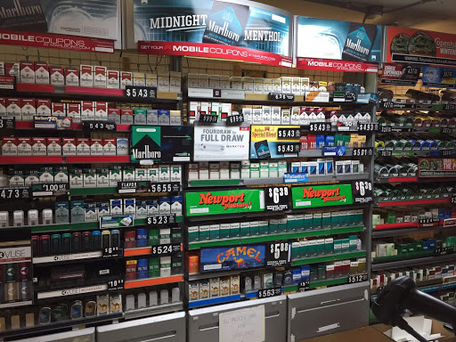 Tobacco Shop «Discount Tobacco», reviews and photos, 284 Main St, Antioch, IL 60002, USA