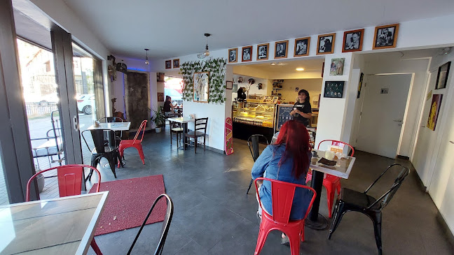 Opiniones de CineCafé Eleuterio en Concepción - Cafetería