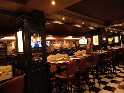 The Irish American Pub - 17 John St, New York, NY 10038