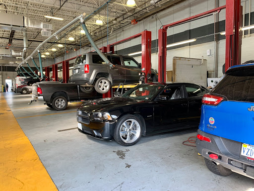 Jeep Dealer «Dulles Chrysler Jeep Dodge Ram Viper», reviews and photos, 109 Catoctin Cir SE, Leesburg, VA 20175, USA