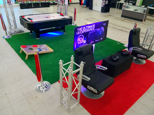 Criolo Cultural Clothing, 67 Central Square, Bridgewater, MA 02324, USA, 