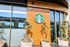 Starbucks image