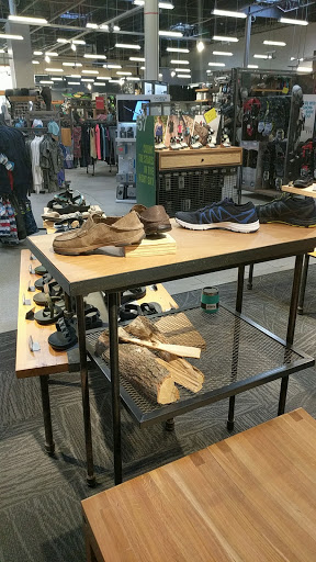 Camping Store «REI», reviews and photos, 6424 Sawmill Rd, Columbus, OH 43235, USA