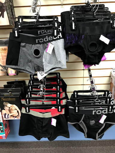 Gift Shop «Fantasy Gifts», reviews and photos, 375 E 7th St, St Paul, MN 55101, USA