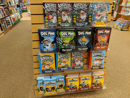 Book Store «Barnes & Noble», reviews and photos, 11 W Hillsdale Blvd, San Mateo, CA 94403, USA