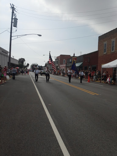 Hardware Store «Whitmore Ace Hardware», reviews and photos, 210 S State St, Manhattan, IL 60442, USA