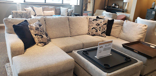 Furniture Store «Steinhafels Furniture», reviews and photos, 569 N Milwaukee Ave, Vernon Hills, IL 60061, USA