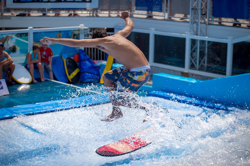 Water Park «Thundering Surf Waterpark», reviews and photos, 300 Taylor Ave, Beach Haven, NJ 08008, USA