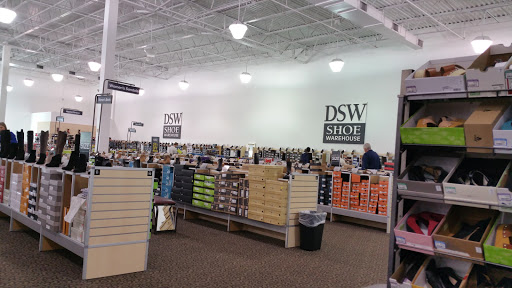 Shoe Store «DSW Designer Shoe Warehouse», reviews and photos, 375 E Altamonte Dr, Altamonte Springs, FL 32701, USA