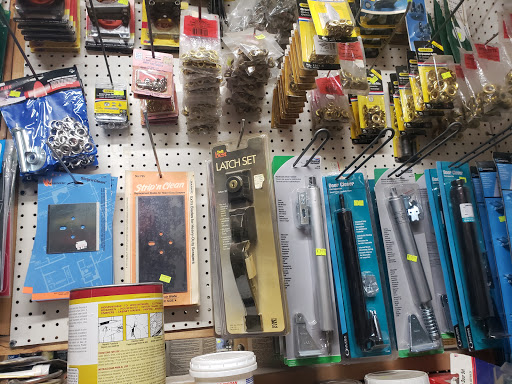 Hardware Store «Mitchell Hardware Supply», reviews and photos, 2141 W Cermak Rd, Chicago, IL 60608, USA
