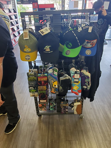 Video Game Store «GameStop», reviews and photos, 1783 N Victory Pl, Burbank, CA 91502, USA