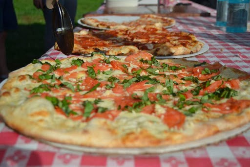 Naples Restaurant & Pizza 06437