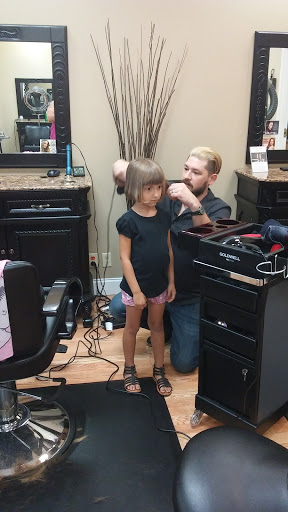 Beauty Salon «Nicole Allen Salon», reviews and photos, 3201 Montgomery Hwy #2, Dothan, AL 36303, USA