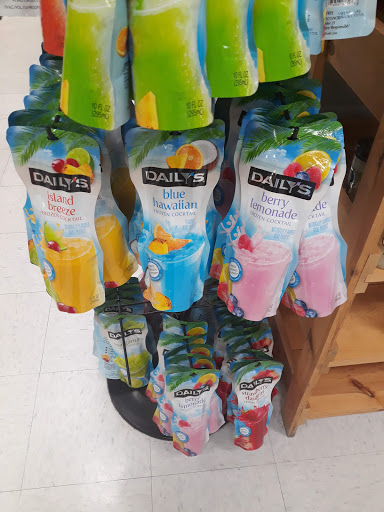 Liquor Store «MGM Liquors», reviews and photos, 3237 S Service Dr, Red Wing, MN 55066, USA