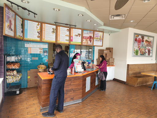 Fast Food Restaurant «Tropical Smoothie Café (Annandale)», reviews and photos, 6552 Little River Turnpike A, Alexandria, VA 22312, USA