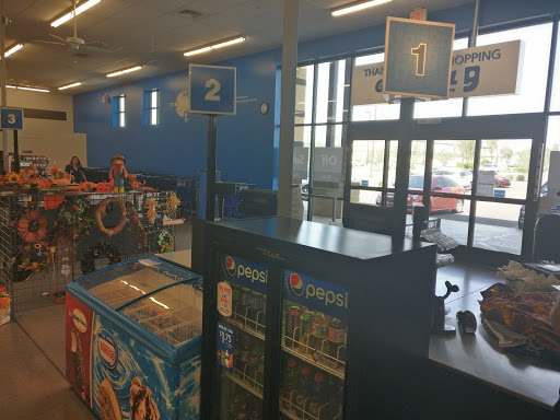 Thrift Store «Thunderbird & Dysart Goodwill Retail Store & Donation Center», reviews and photos, 13055 W Thunderbird Rd, El Mirage, AZ 85335, USA