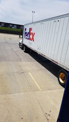 Mailing Service «FedEx Freight», reviews and photos, 1651 Wright Blvd, Schaumburg, IL 60193, USA