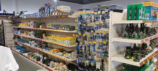 Manfred’s Futterdepot unter Kronau, 