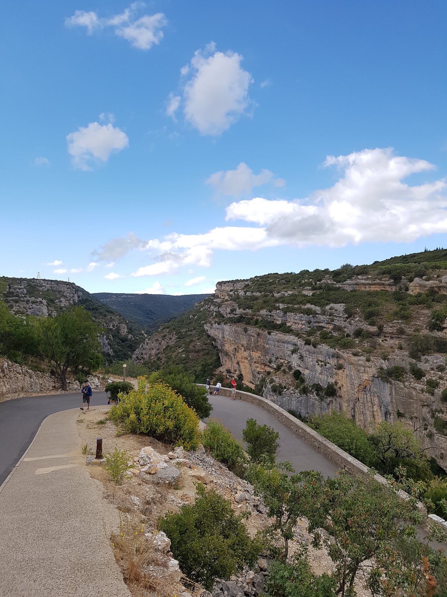 Photo n° 10 de l'avis de Luis.i fait le 21/04/2020 à 14:16