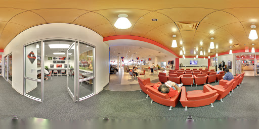 Toyota Dealer «Miller Toyota of Anaheim», reviews and photos, 1331 N Euclid St, Anaheim, CA 92801, USA