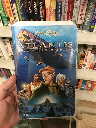 Thrift Store «Visalia Emergency Aid Council Thrift Store», reviews and photos