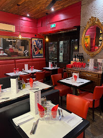 Bar du Restaurant italien Ristorante L'Assaggio à Grenoble - n°2