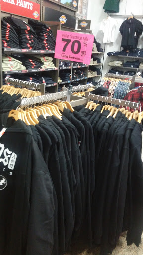 Discount Store «K-Momo Mega Liquidation Center», reviews and photos, 2301 W Indian School Rd, Phoenix, AZ 85015, USA