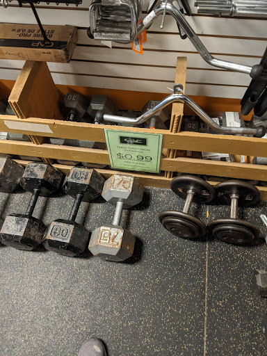 Sporting Goods Store «Play It Again Sports», reviews and photos, 661 Howe Ave, Cuyahoga Falls, OH 44221, USA