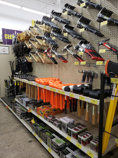 Hardware Store «Harbor Freight Tools», reviews and photos, 995 E Los Angeles Ave, Simi Valley, CA 93065, USA