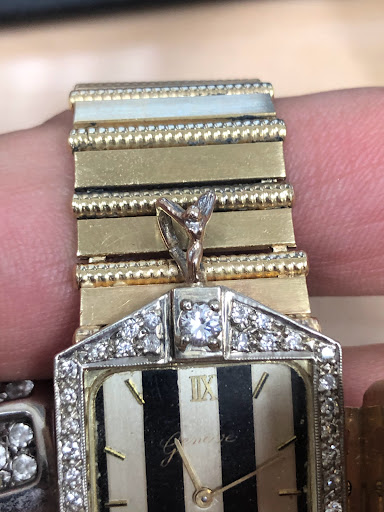 Jeweler «Mills Jewelers Camarillo», reviews and photos, 2171 Ventura Blvd, Camarillo, CA 93010, USA