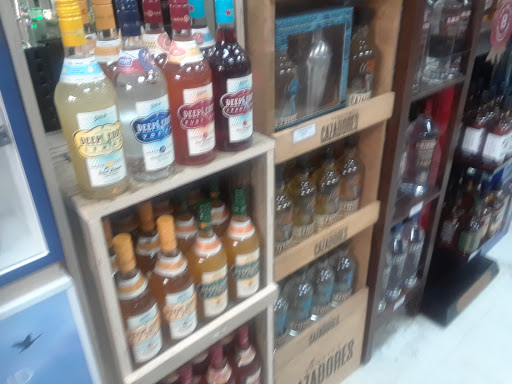 Liquor Store «Beaverton Liquor», reviews and photos, 11423 SW Beaverton Hillsdale Hwy, Beaverton, OR 97005, USA