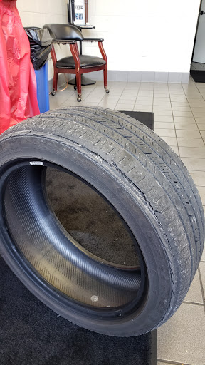 Tire Shop «Firestone Complete Auto Care», reviews and photos, 713 S Jefferson Ave, Cookeville, TN 38501, USA