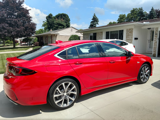 Cadillac Dealer «LaFontaine Cadillac Buick GMC», reviews and photos, 4000 Highland Rd, Highland, MI 48357, USA
