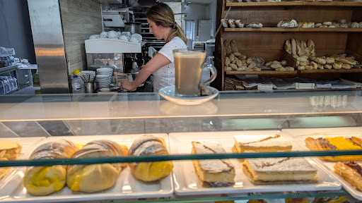 Padaria Pastelaria Serra 1 no Árvore, Porto