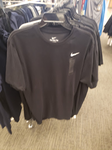 Department Store «Nordstrom Rack Rookwood Pavilion», reviews and photos, 2692 Madison Rd, Cincinnati, OH 45208, USA