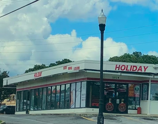 Liquor Store «Holiday Wine & Spirits», reviews and photos, 5039 Buford Hwy NE, Chamblee, GA 30341, USA